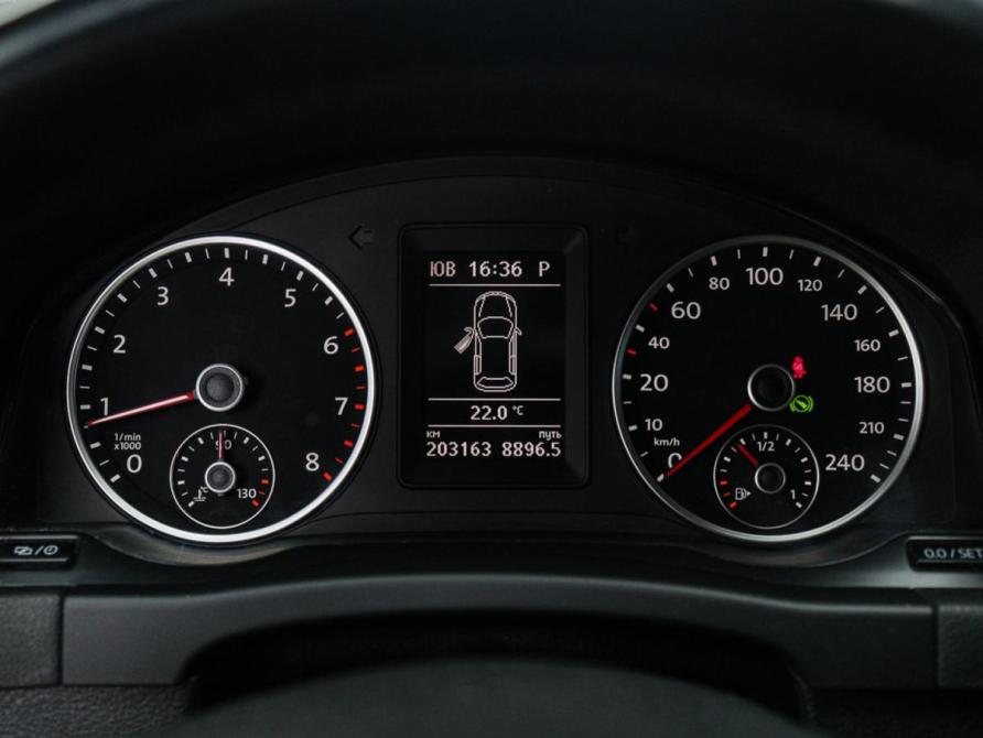 Volkswagen Tiguan I Рестайлинг Москва  - изображение 21