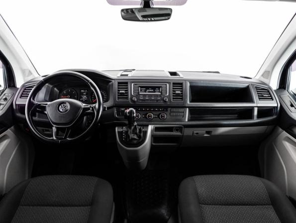 Volkswagen Caravelle T6 с пробегом 2018 года, цена 2 999 000 рублей, 256770 км, минивэн, Автокод Объявления
