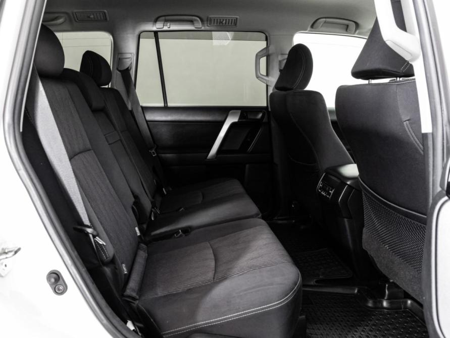 Toyota Land Cruiser Prado 150 Series Рестайлинг 3 Санкт-Петербург  - изображение 24