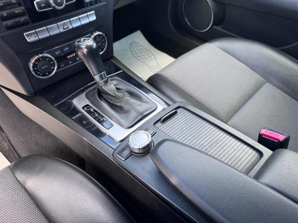 Mercedes-Benz C-Класс III (W204) Рестайлинг с пробегом 2012 года, цена 1 250 000 рублей, 203000 км, седан, Автокод Объявления