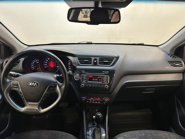 Kia Rio III Рестайлинг с пробегом 2016 года, цена 1 460 000 рублей, 34432 км, хэтчбек, Автокод Объявления