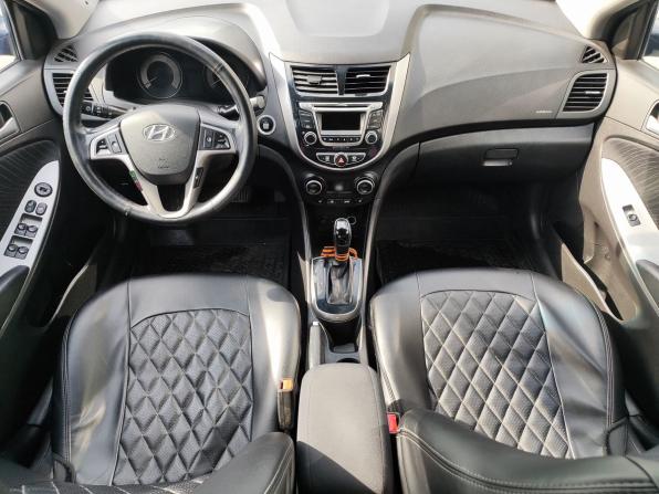Hyundai Solaris I Рестайлинг с пробегом 2016 года, цена 899 000 рублей, 238479 км, седан, Автокод Объявления