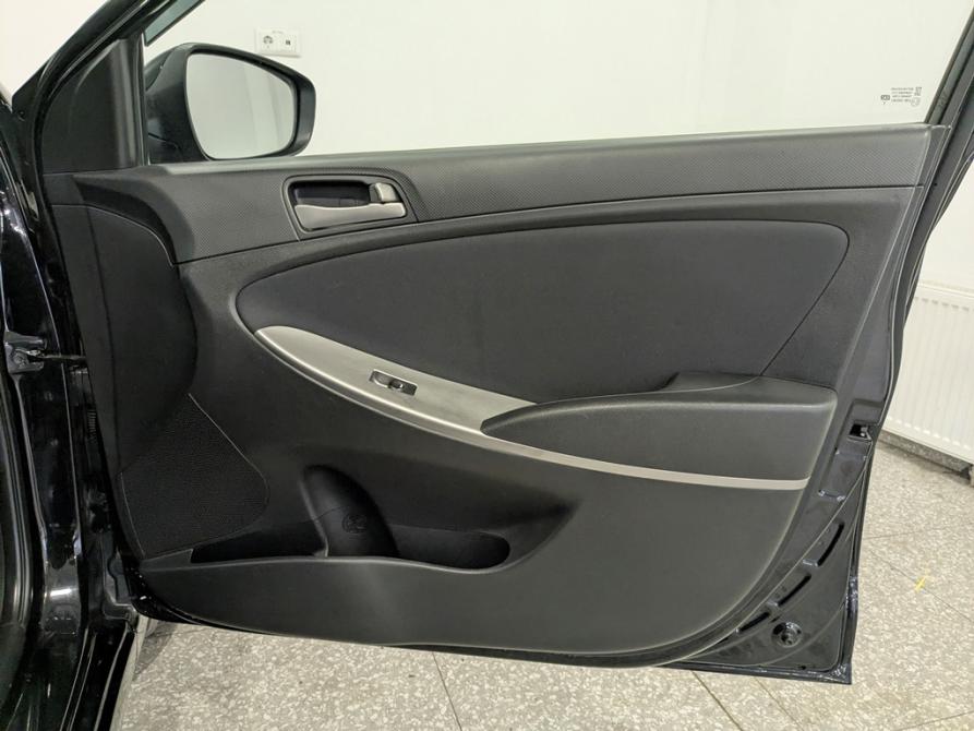 Hyundai Solaris I Рестайлинг Москва  - изображение 18
