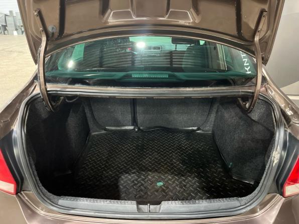 Volkswagen Polo V с пробегом 2014 года, цена 640 000 рублей, 211954 км, седан, Автокод Объявления