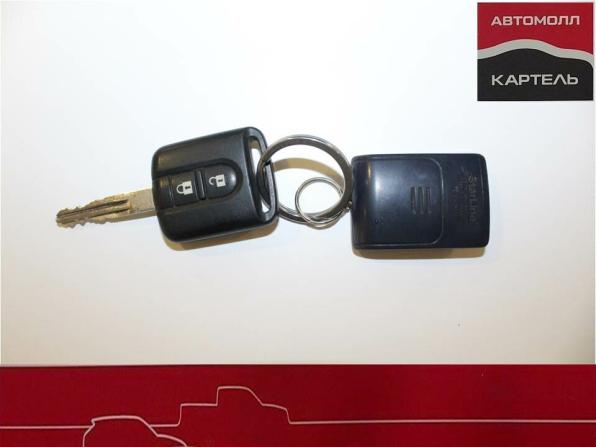 Nissan Pathfinder III Рестайлинг с пробегом 2013 года, цена 1 629 000 рублей, 221268 км, внедорожник, Автокод Объявления
