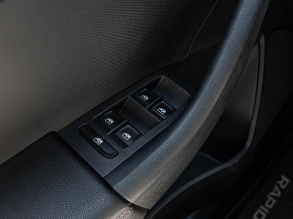 Skoda Rapid II с пробегом 2020 года, цена 1 560 000 рублей, 138075 км, лифтбек, Автокод Объявления