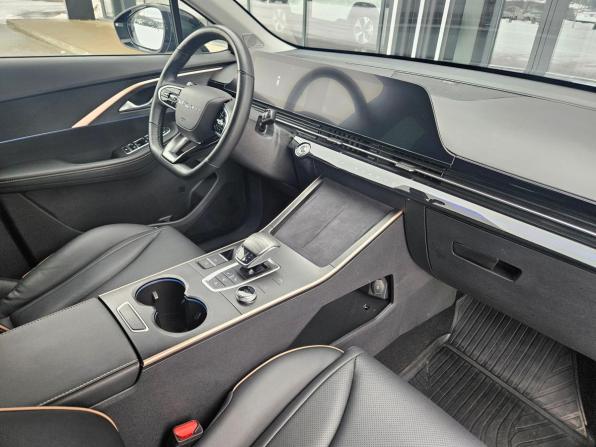 Omoda C5 I с пробегом 2023 года, цена 1 548 000 рублей, 59275 км, внедорожник, Автокод Объявления