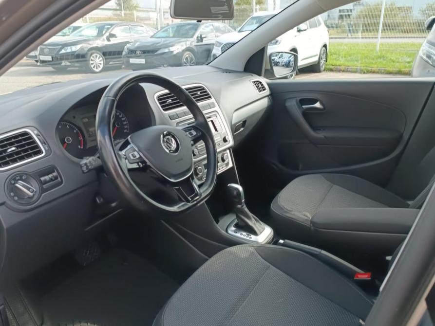 Volkswagen Polo V Рестайлинг Санкт-Петербург  - изображение 16