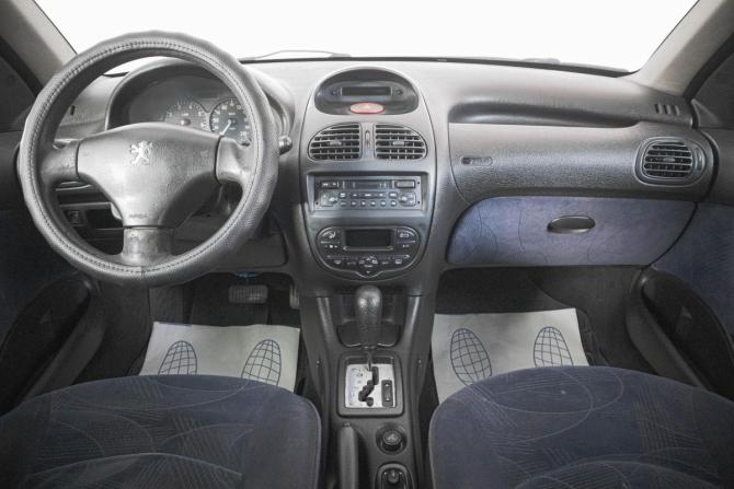 Peugeot 206 с пробегом 2003 года, цена 249 000 рублей, 176000 км, хэтчбек, Автокод Объявления