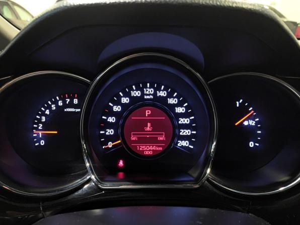 Kia Ceed II Рестайлинг с пробегом 2017 года, цена 1 373 000 рублей, 125043 км, хэтчбек, Автокод Объявления