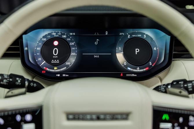 Новый Land Rover Range Rover V 2024 года, цена 31 500 000 рублей, внедорожник, Автокод Объявления