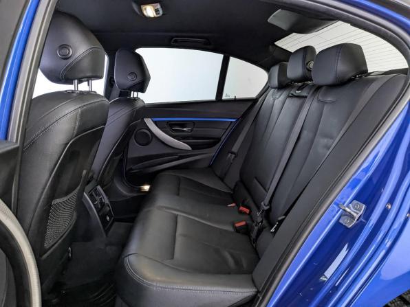 BMW 3 серии VI (F3x) Рестайлинг с пробегом 2018 года, цена 2 995 000 рублей, 89771 км, седан, Автокод Объявления