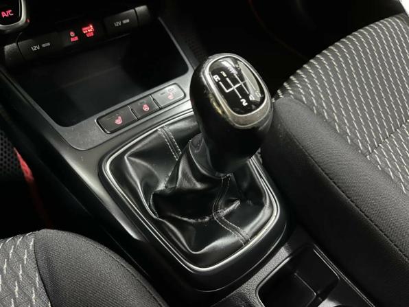 Kia Rio IV с пробегом 2019 года, цена 1 401 204 рубля, 85364 км, седан, Автокод Объявления