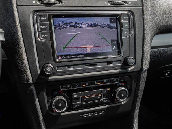 Volkswagen Golf VI с пробегом 2011 года, цена 829 000 рублей, 142020 км, хэтчбек, Автокод Объявления