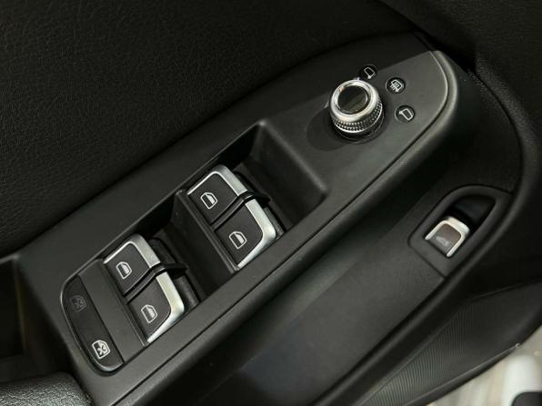 Audi A4 IV (B8) Рестайлинг с пробегом 2014 года, цена 1 490 000 рублей, 194800 км, седан, Автокод Объявления