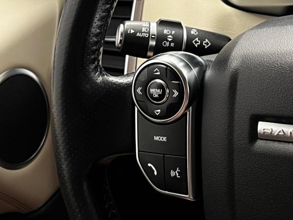 Land Rover Range Rover Sport II с пробегом 2015 года, цена 2 600 000 рублей, 223533 км, внедорожник, Автокод Объявления