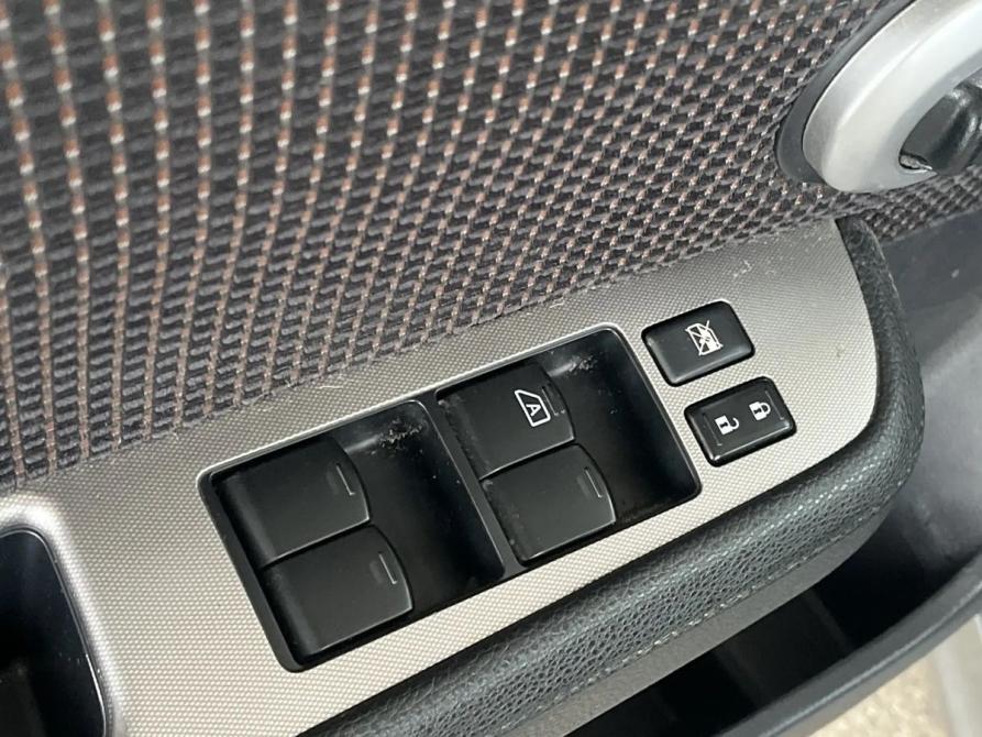 Nissan Tiida I Рестайлинг Петрозаводск  - изображение 19