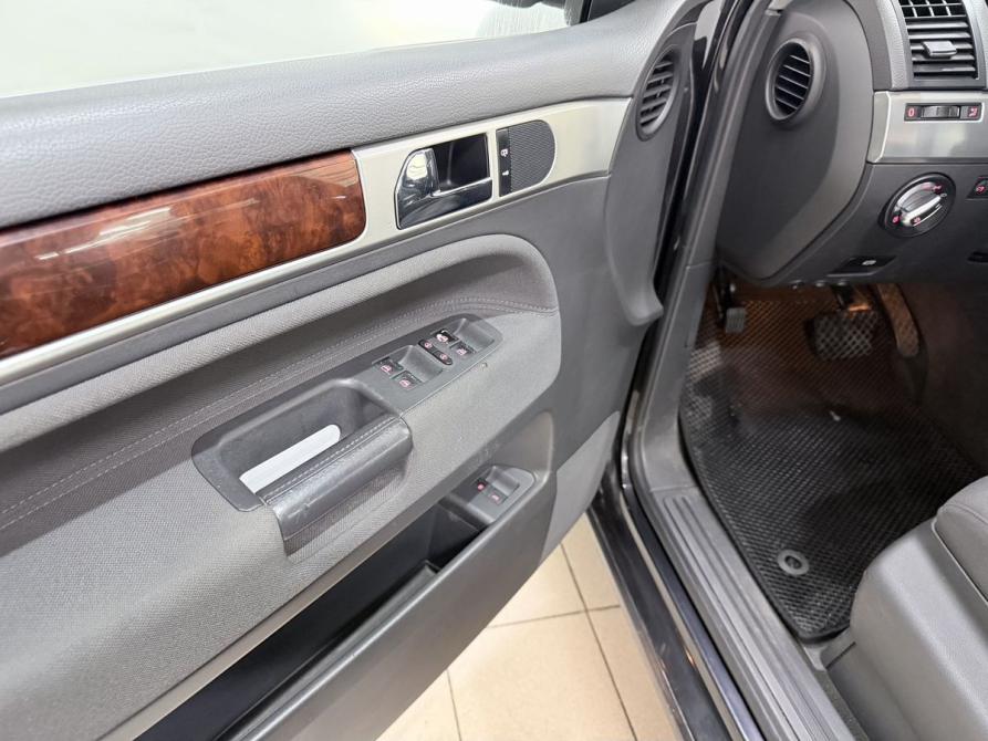 Volkswagen Touareg I Воронеж  - изображение 16