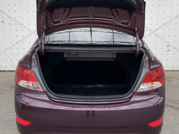 Hyundai Solaris I с пробегом 2013 года, цена 935 000 рублей, 154865 км, седан, Автокод Объявления