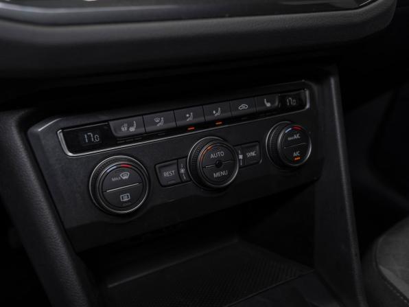 Volkswagen Tiguan II с пробегом 2019 года, цена 2 330 000 рублей, 98129 км, внедорожник, Автокод Объявления