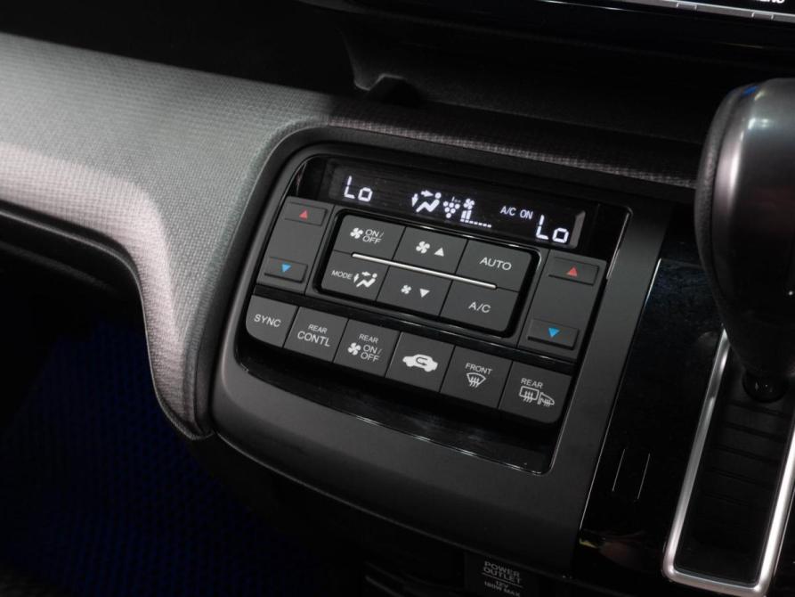 Honda Stepwgn V Рестайлинг Тюмень  - изображение 18