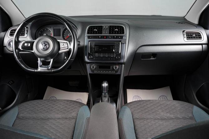 Volkswagen Polo V Рестайлинг с пробегом 2020 года, цена 1 629 000 рублей, 96000 км, седан, Автокод Объявления