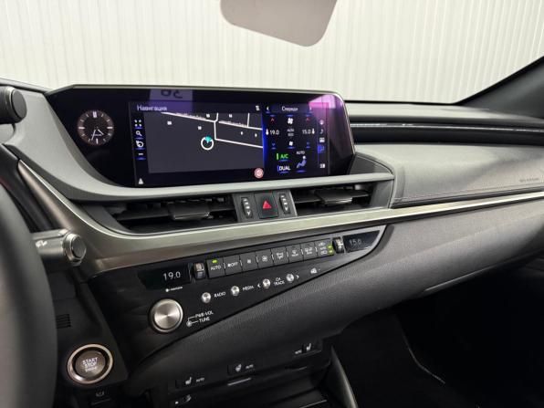 Lexus ES VII с пробегом 2021 года, цена 3 527 000 рублей, 115665 км, седан, Автокод Объявления
