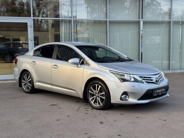 Toyota Avensis III Рестайлинг с пробегом 2012 года, цена 1 299 000 рублей, 239000 км, седан, Автокод Объявления