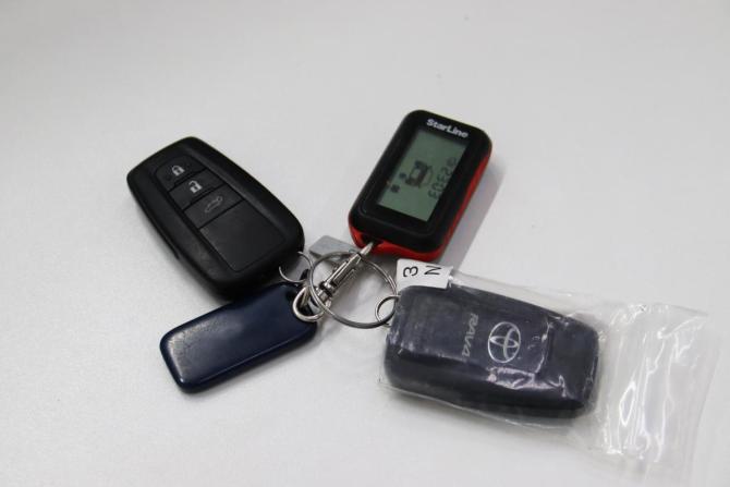 Toyota RAV4 V (XA50) с пробегом 2019 года, цена 2 795 950 рублей, 107901 км, внедорожник, Автокод Объявления