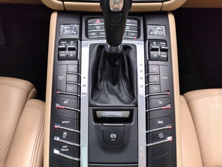 Porsche Macan I Рестайлинг Москва  - изображение 25