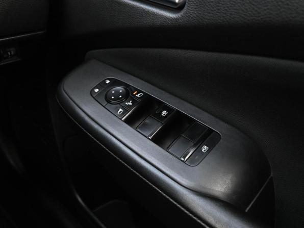Nissan Note III с пробегом 2022 года, цена 2 099 000 рублей, 50928 км, хэтчбек, Автокод Объявления