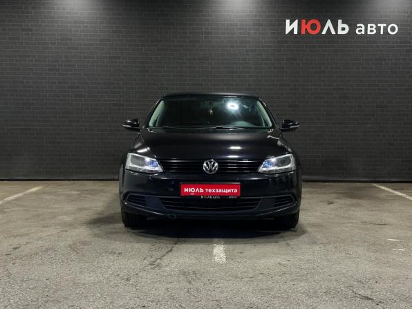 Volkswagen Jetta VI с пробегом 2013 года, цена 950 000 рублей, 198981 км, седан, Автокод Объявления