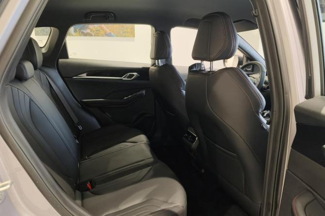 Новый Geely Coolray I Рестайлинг 2 2026 года, цена 2 674 990 рублей, внедорожник, Автокод Объявления