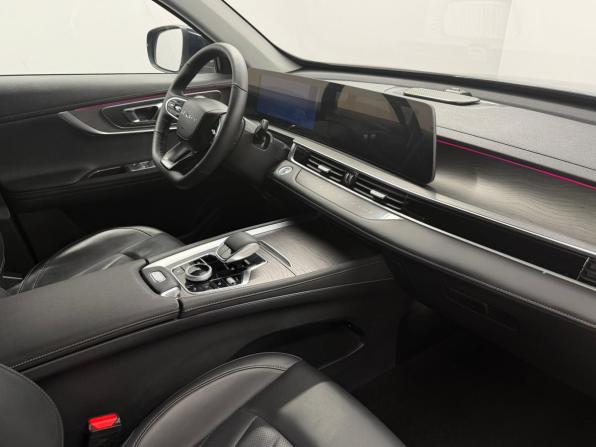 Chery Tiggo 8 Pro Max I Рестайлинг с пробегом 2024 года, цена 2 257 000 рублей, 32697 км, внедорожник, Автокод Объявления