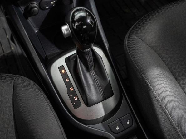 Kia Rio III Рестайлинг с пробегом 2017 года, цена 1 090 000 рублей, 52832 км, седан, Автокод Объявления