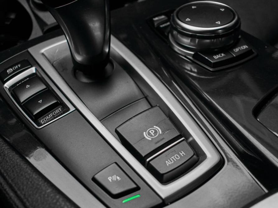 BMW 5 серии VI (F10/F11/F07) Рестайлинг Екатеринбург  - изображение 20