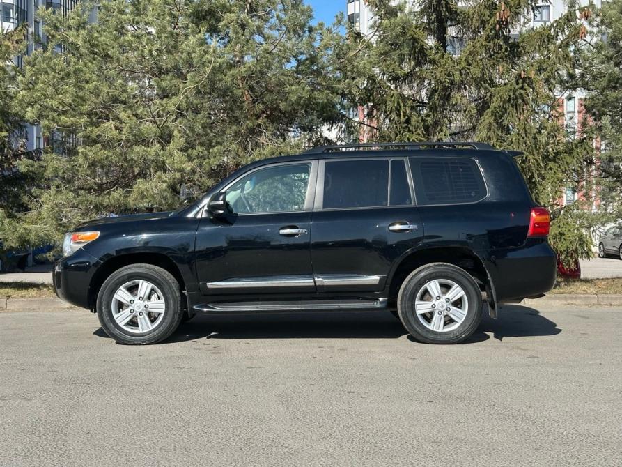 Toyota Land Cruiser 200 Series Рестайлинг 1 Санкт-Петербург  - изображение 9