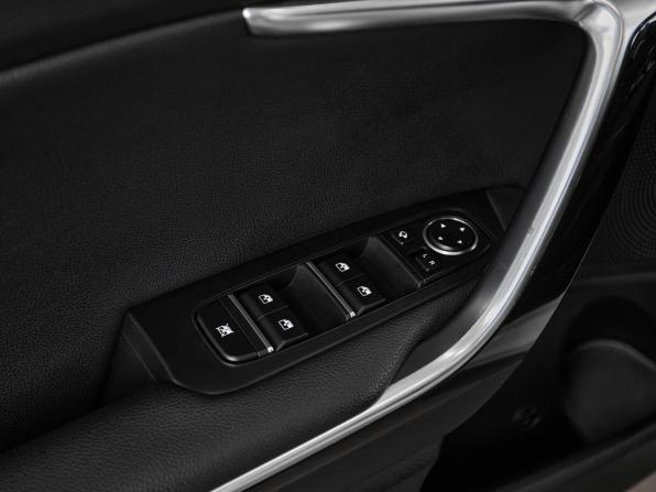 Новый Kia Ceed III 2019 года, цена 1 695 000 рублей, универсал, Автокод Объявления