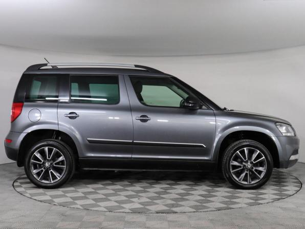 Skoda Yeti I Рестайлинг с пробегом 2018 года, цена 1 650 000 рублей, 91467 км, внедорожник, Автокод Объявления