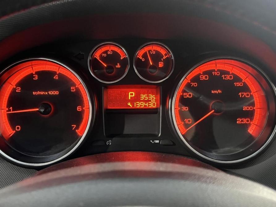 Peugeot 408 I Курск  - изображение 10