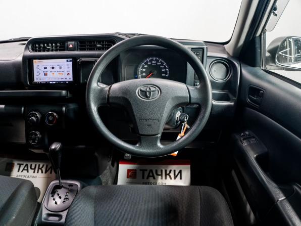 Toyota Probox I Рестайлинг с пробегом 2015 года, цена 600 000 рублей, 219377 км, универсал, Автокод Объявления