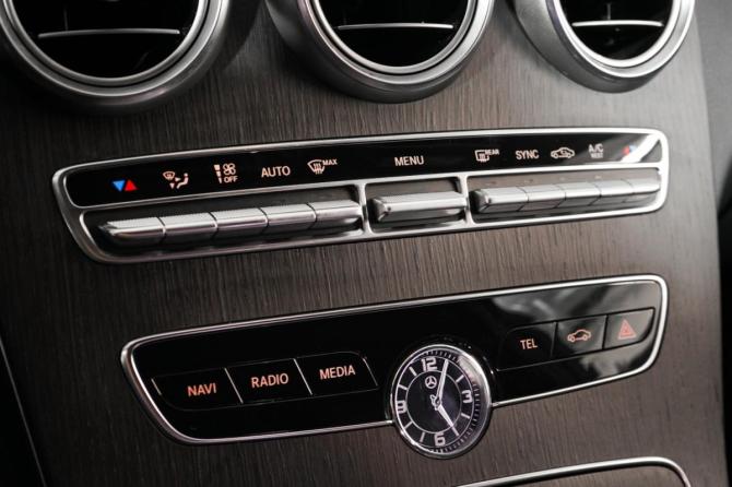 Mercedes-Benz C-Класс IV (W205) Рестайлинг с пробегом 2019 года, цена 3 200 000 рублей, 82900 км, седан, Автокод Объявления