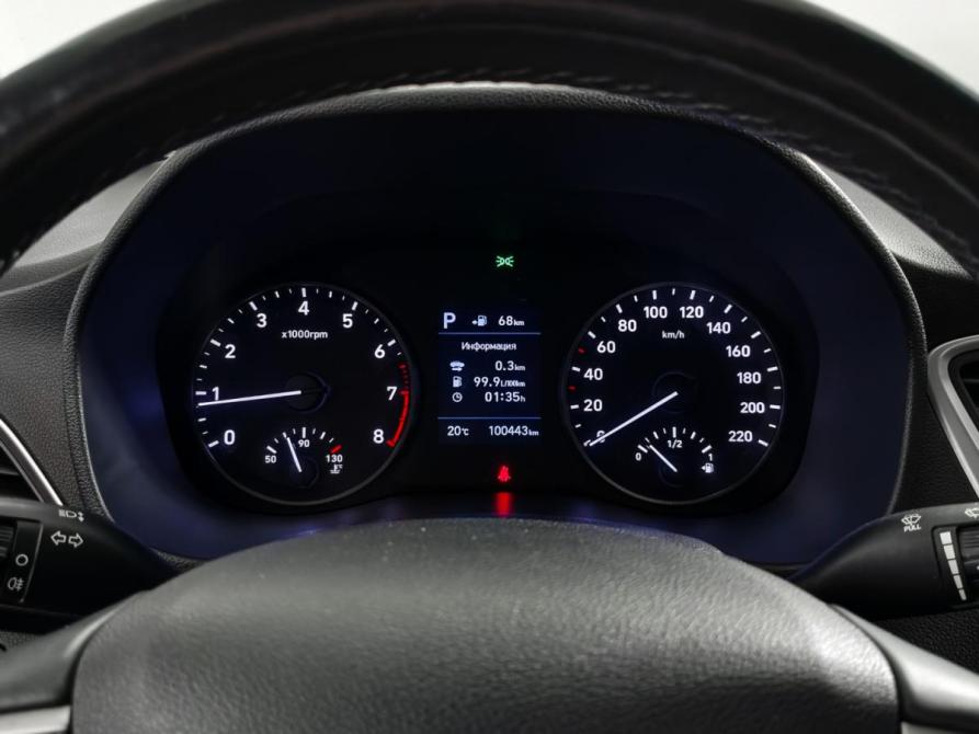 Hyundai Solaris II Санкт-Петербург  - изображение 19