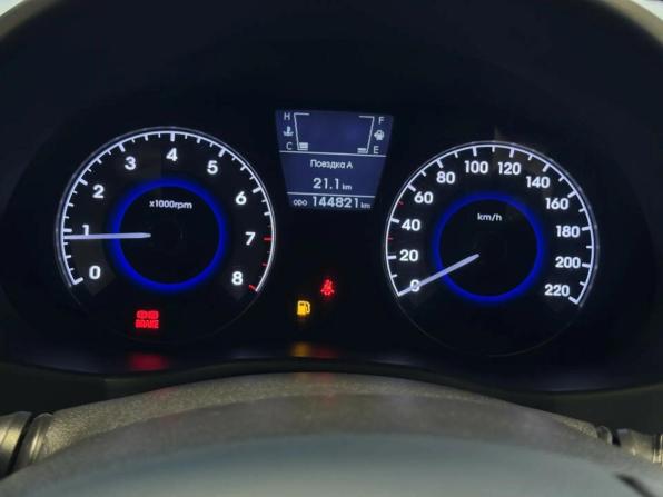 Hyundai Solaris I с пробегом 2012 года, цена 880 000 рублей, 144000 км, хэтчбек, Автокод Объявления