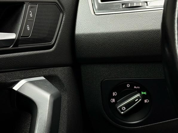 Volkswagen Tiguan II с пробегом 2019 года, цена 2 549 000 рублей, 133500 км, внедорожник, Автокод Объявления