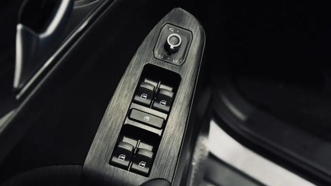 Haval Jolion I Рестайлинг с пробегом 2025 года, цена 2 300 000 рублей, 30000 км, внедорожник, Автокод Объявления