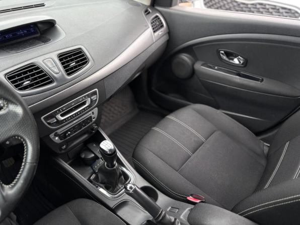 Renault Megane III Рестайлинг с пробегом 2013 года, цена 620 000 рублей, 187052 км, хэтчбек, Автокод Объявления
