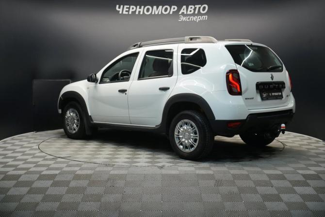 Renault Duster I Рестайлинг с пробегом 2017 года, цена 1 443 000 рублей, 115000 км, внедорожник, Автокод Объявления