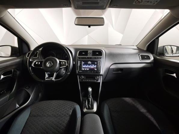 Volkswagen Polo V Рестайлинг с пробегом 2019 года, цена 1 400 000 рублей, 95425 км, седан, Автокод Объявления