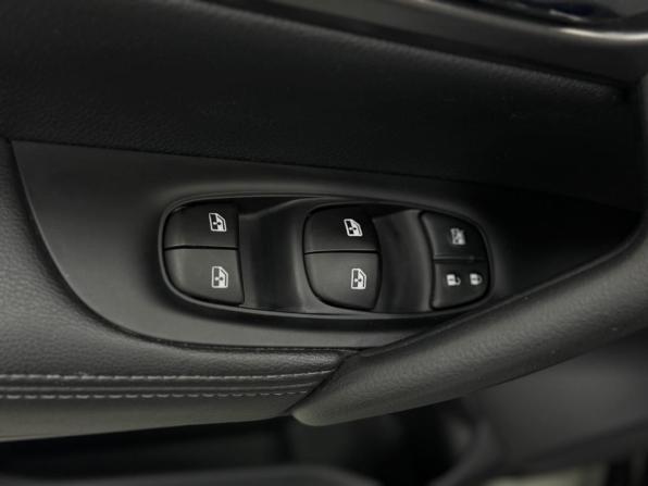 Nissan Qashqai II Рестайлинг с пробегом 2021 года, цена 2 390 000 рублей, 45701 км, внедорожник, Автокод Объявления